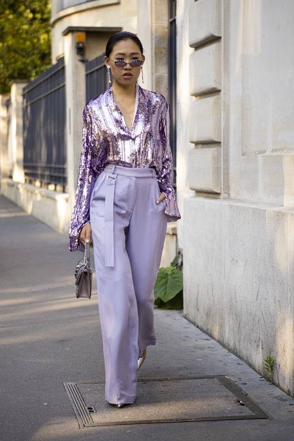 Look de street style com calça de alfaiataria