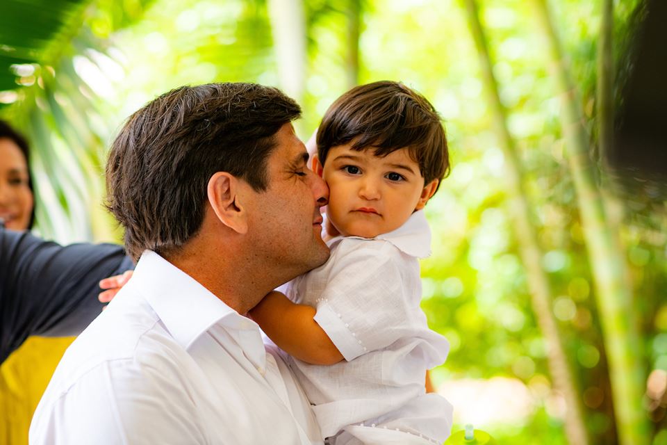 Maria Eduarda Portella Amorim e Juliano Amorim convidam para o batizado do filho Joaquim