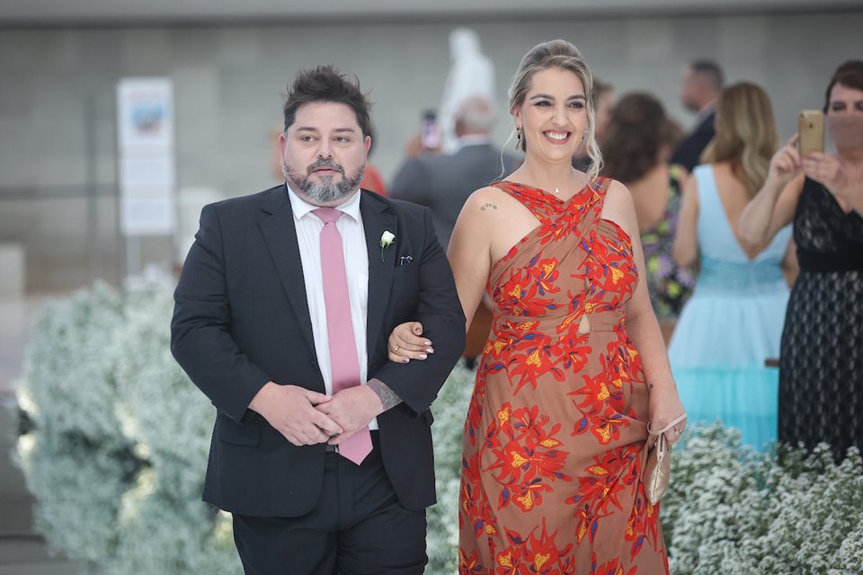 22/10/2021. Brasília-DF. Casamento Marina Nardelli e Rafael Barbosa na Catedral de Brasília. Fotos: Arthur Menescal/Especial Metrópoles