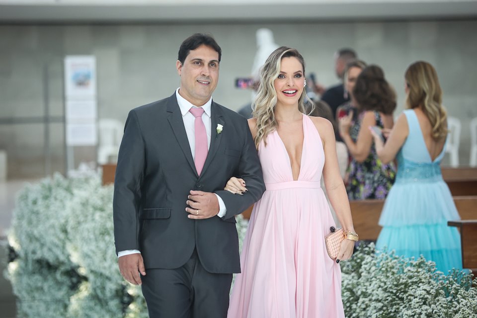 22/10/2021. Brasília-DF. Casamento Marina Nardelli e Rafael Barbosa na Catedral de Brasília. Fotos: Arthur Menescal/Especial Metrópoles