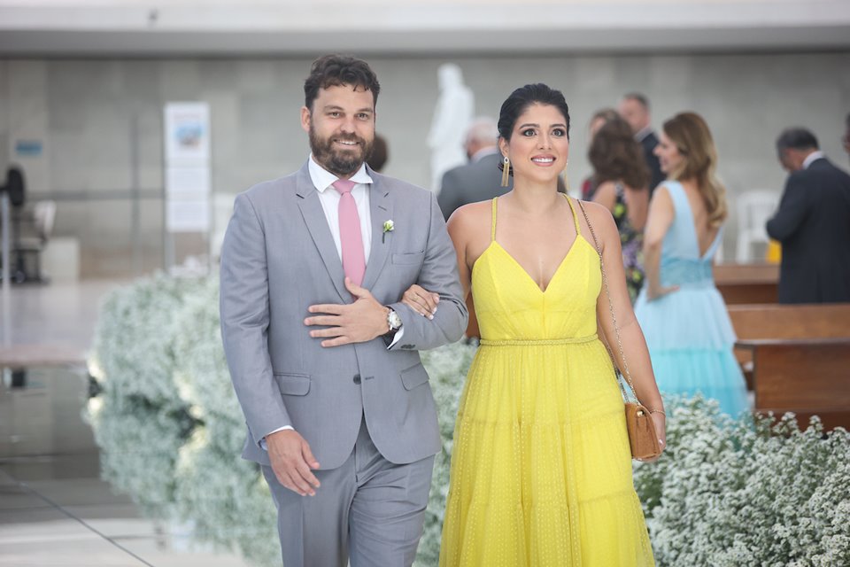 22/10/2021. Brasília-DF. Casamento Marina Nardelli e Rafael Barbosa na Catedral de Brasília. Fotos: Arthur Menescal/Especial Metrópoles