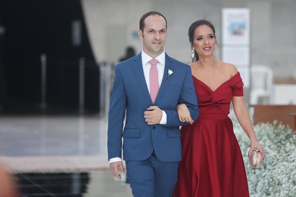 22/10/2021. Brasília-DF. Casamento Marina Nardelli e Rafael Barbosa na Catedral de Brasília. Fotos: Arthur Menescal/Especial Metrópoles