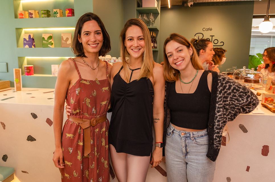 Nathalia Simôes, Daniela Rocha e Nicole Vendramini