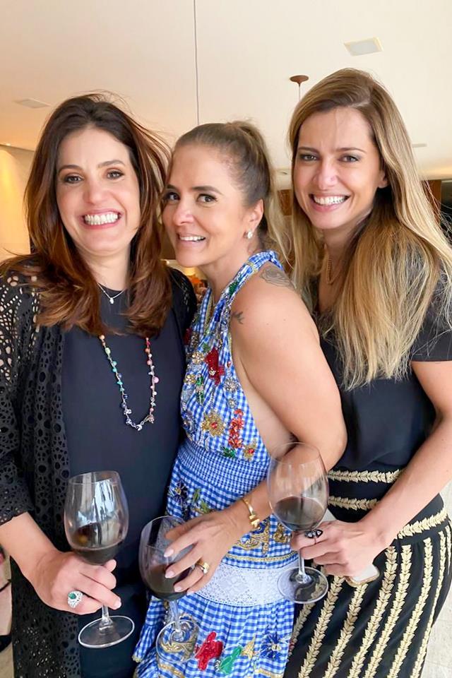 Patrícia Neves, Silvana Chaves e Thaienne Fernandes