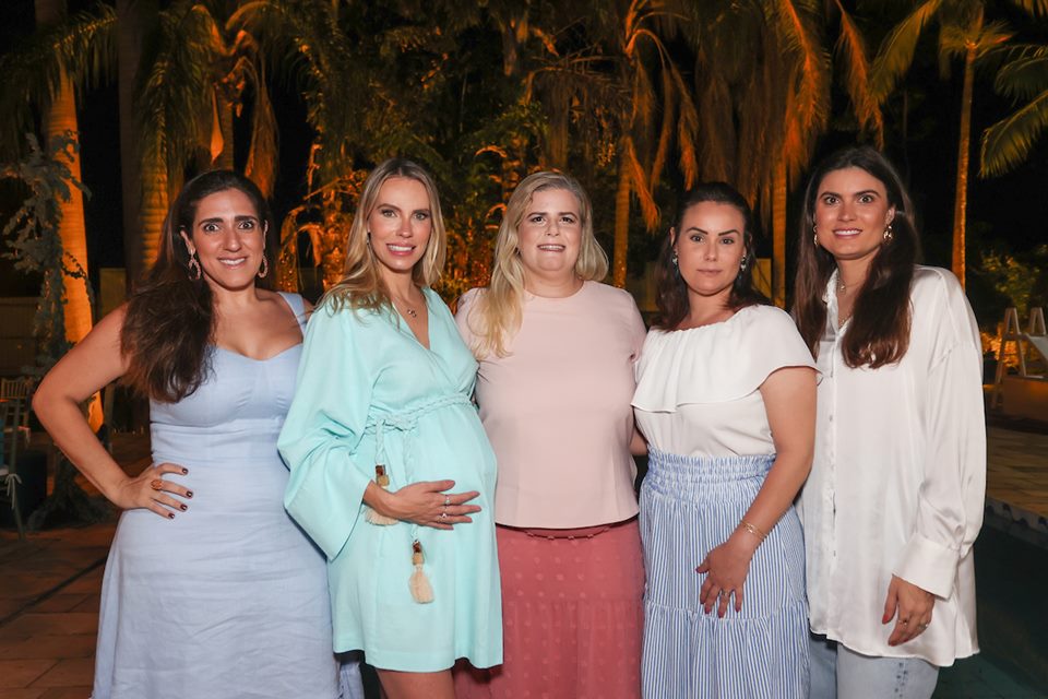 Grupo de mulheres 