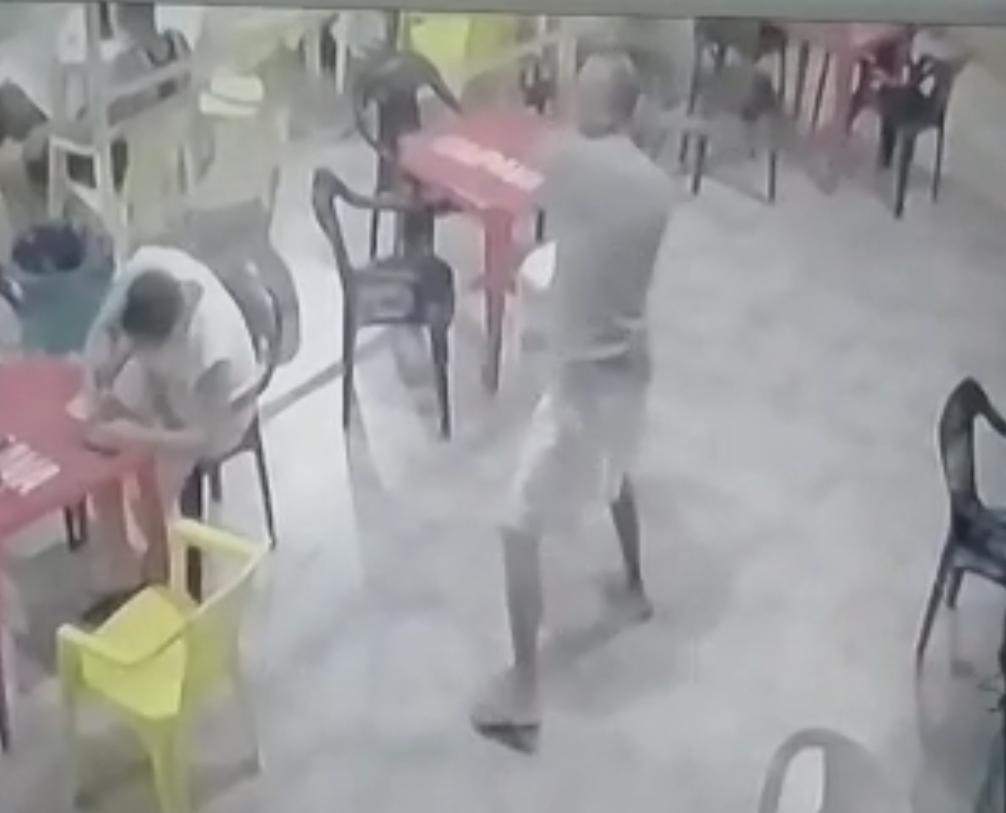 Não consegui assistir ao vídeo”, diz filha de homem atacado com foice |  Metrópoles