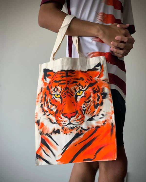 Ecobag pintada à mão