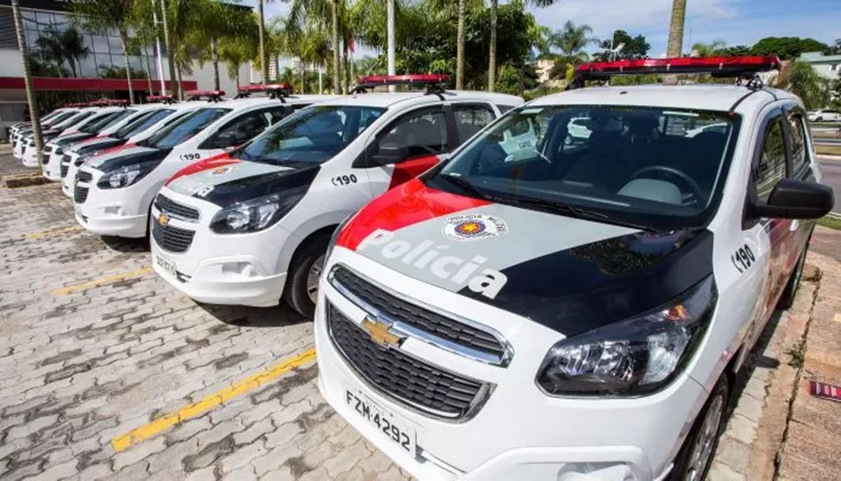 carros da PM de SP