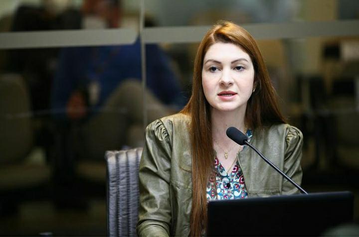 Deputada estadual de SC Ana Caroline Campagnolo