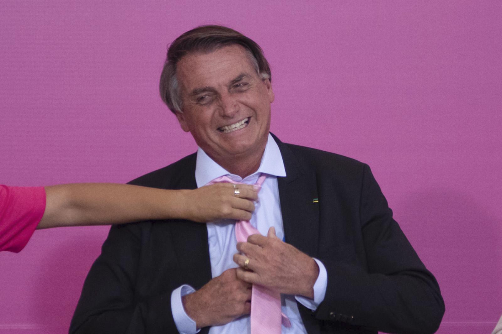 O aceno de jair bolsonaro às mulheres no lançamento da candidatura
