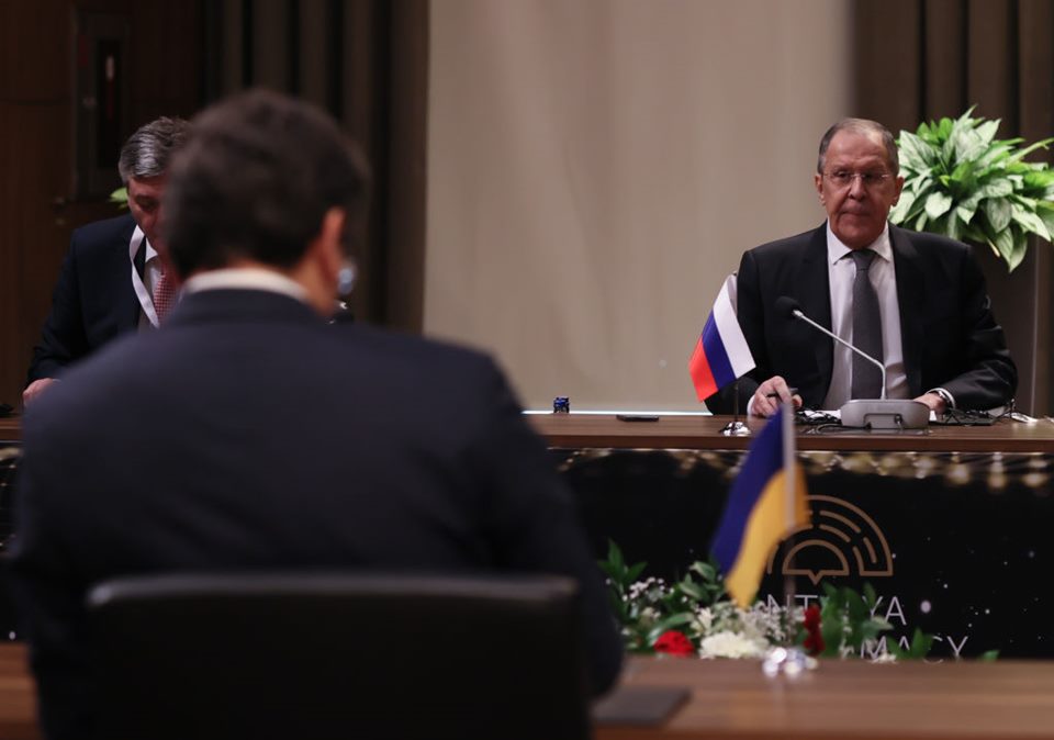 reunião diplomacia russia ucrania