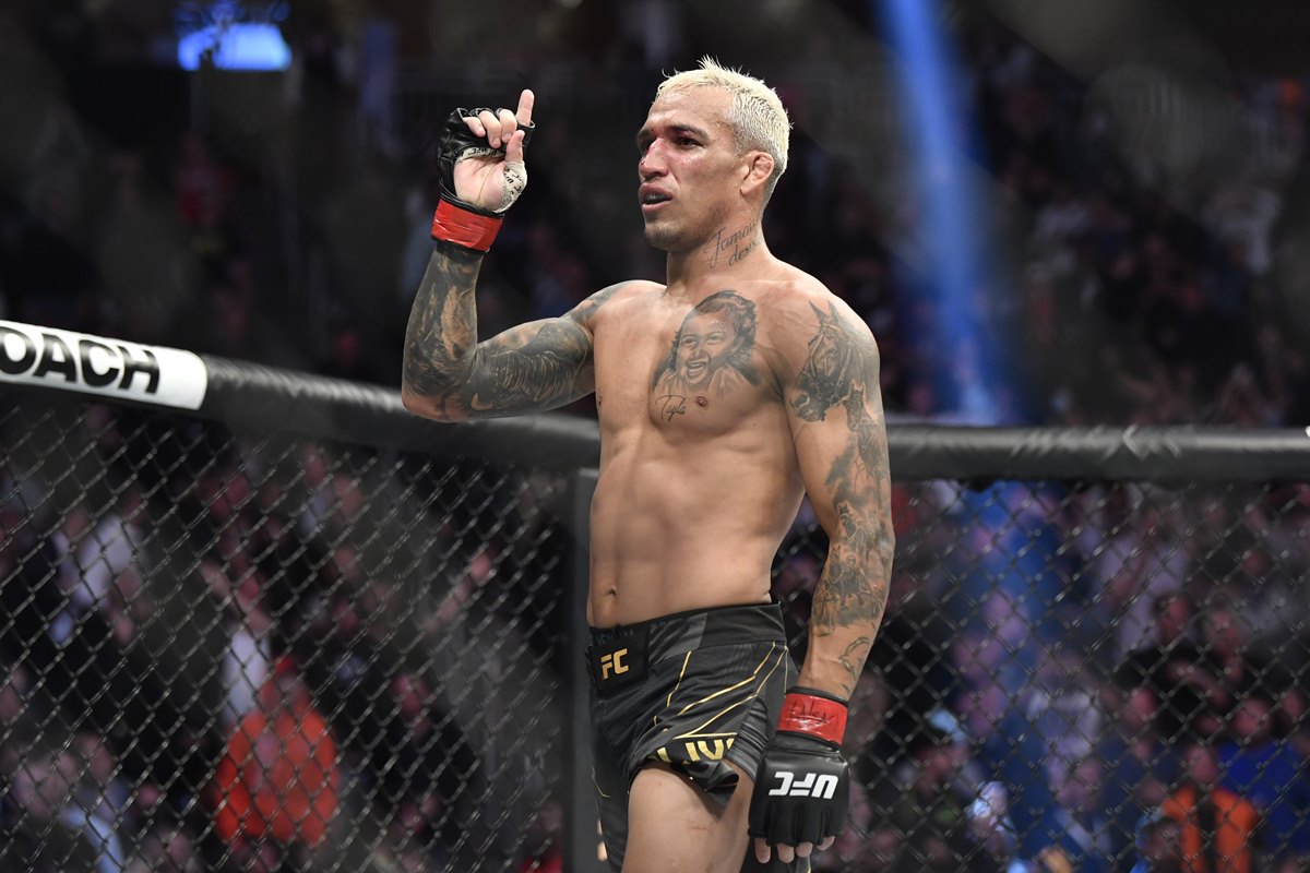 Charles do Bronx confessa choro após derrota no UFC 300 e faz promessa aos  fãs