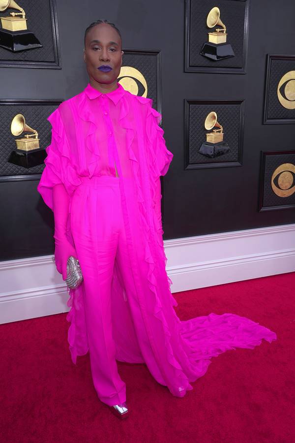 Billy Porter no tapete vermelho do Grammy 2022 - Metrópoles