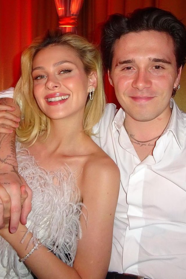 Foto colorida. Nicola Peltz e Brooklyn Beckham