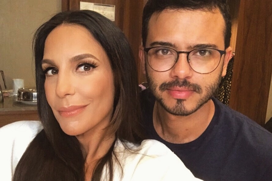 Krisna com Ivete Sangalo