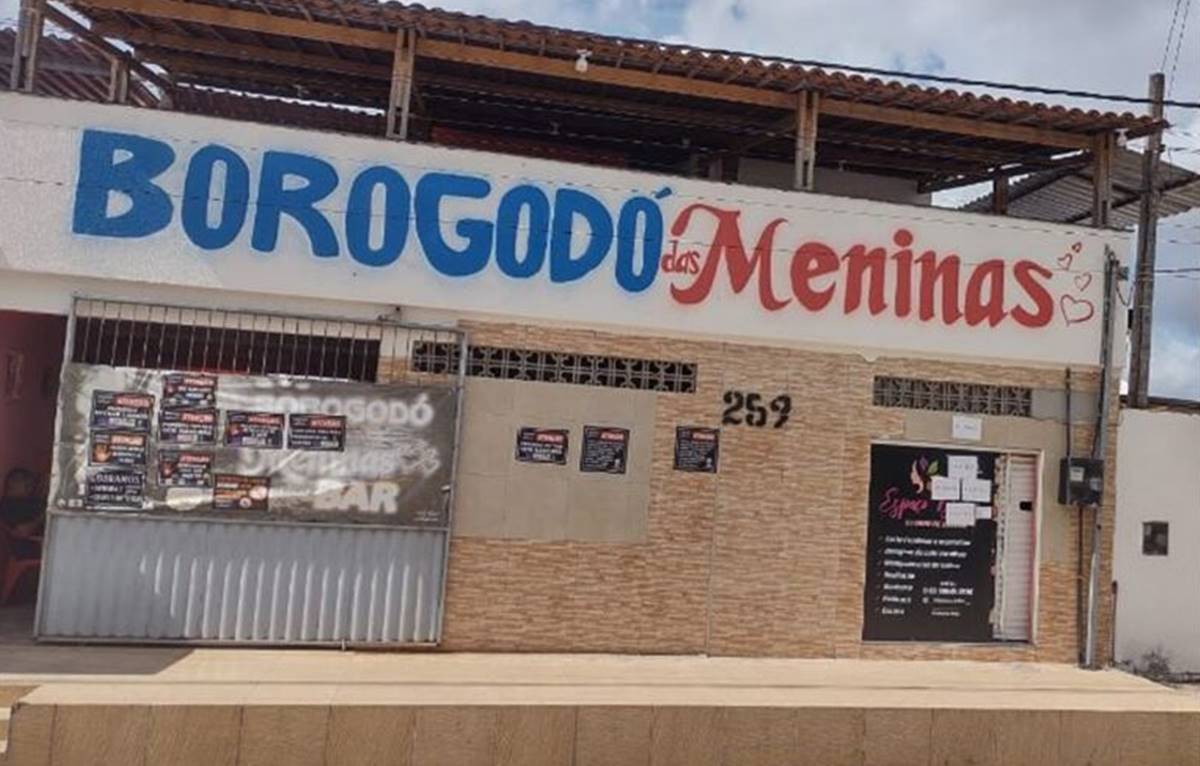 Bar na Paraíba abre vagas para garotas de programa e acaba fechado |  Metrópoles