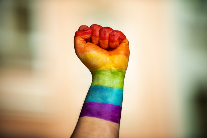 Aposentado é preso no RN por homofobia e ameaça de morte ao filho gay
