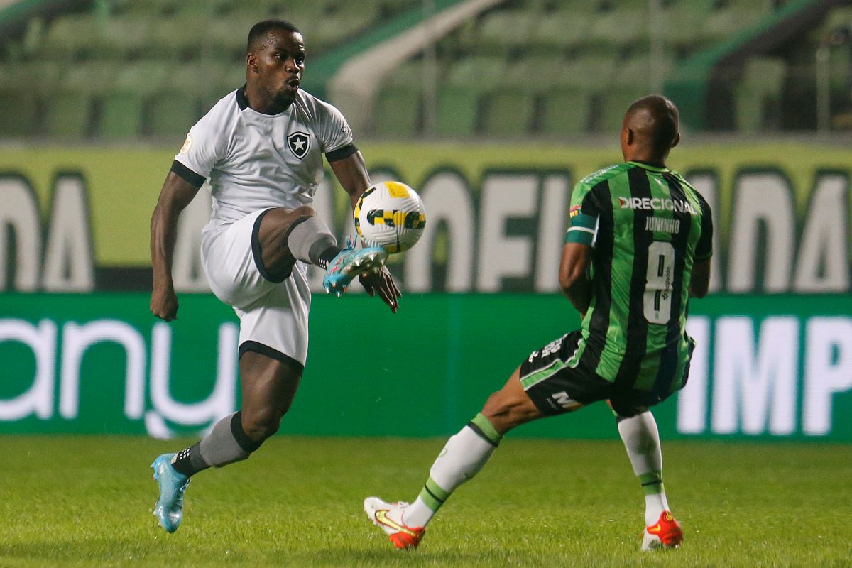 Copa do Brasil América MG goleia o Botafogo e fica perto das quartas