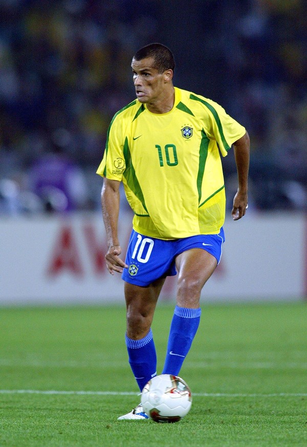 O jogador de futebol Rivaldo em 2002, na Copa do Mundo do Japão e da Coreia do Sul