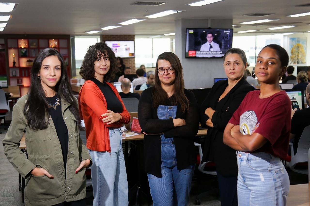 equipe de saúdo do metrópoles na redação