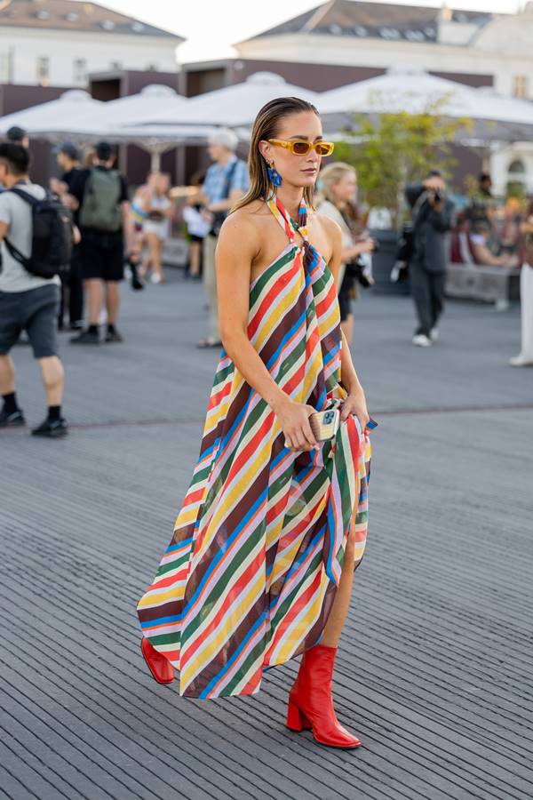 Convidada de street style na Semana de Moda de Copenhague