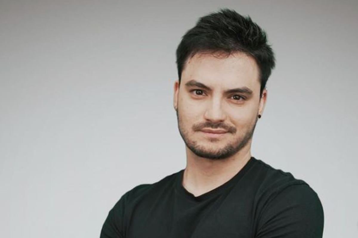 Felipe Neto acusa MBL de associá-lo ao caso de estuprador do Discord |  Metrópoles