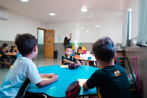 Sala de aula da Educação Infantil do Colégio Objetivo DF - Metrópoles