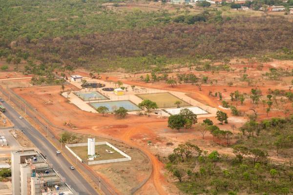 Fotografia colorida da vista aérea do parque Burle Marx-Metrópoles