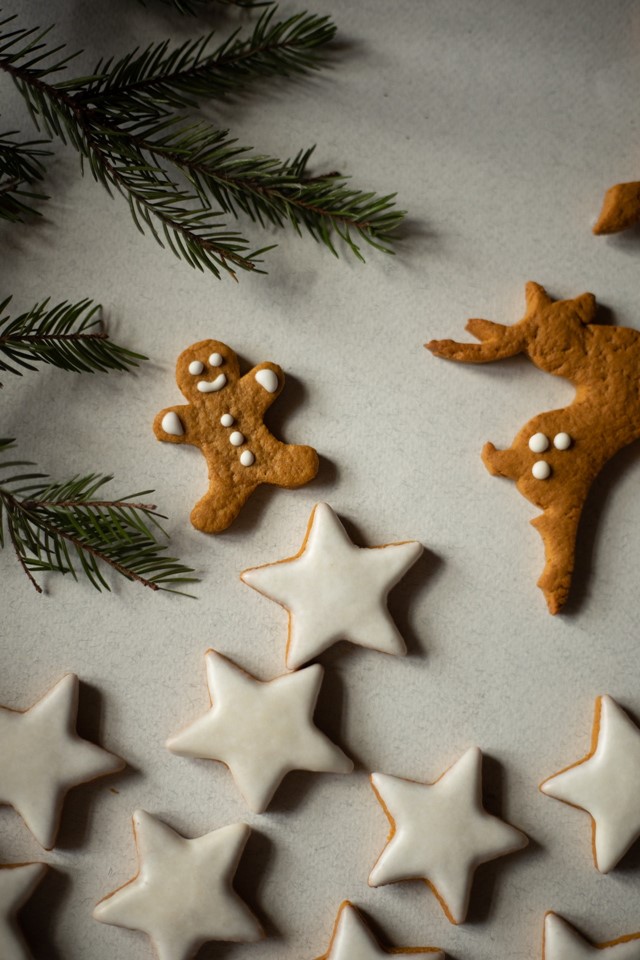 Biscoitos em formato de estrelas e bonecos - Metrópoles