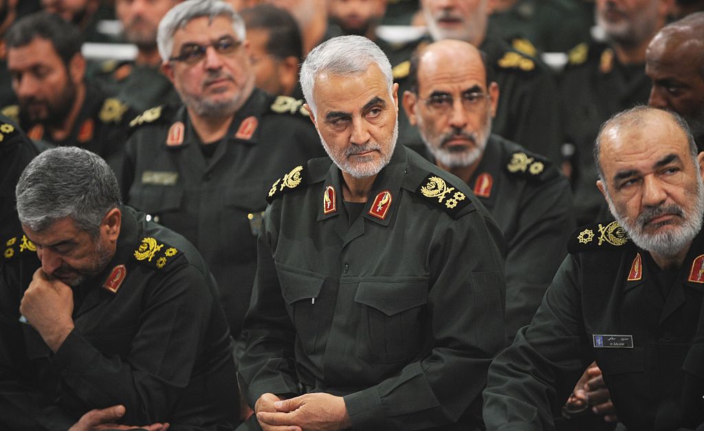 O comandante da Força Quds iraniana, Qassem Soleimani, participa da reunião do líder supremo iraniano, aiatolá Ali Khamenei, com o Corpo de Guardas da Revolução Islâmica (IRGC) em Teerã, Irã - Metrópoles