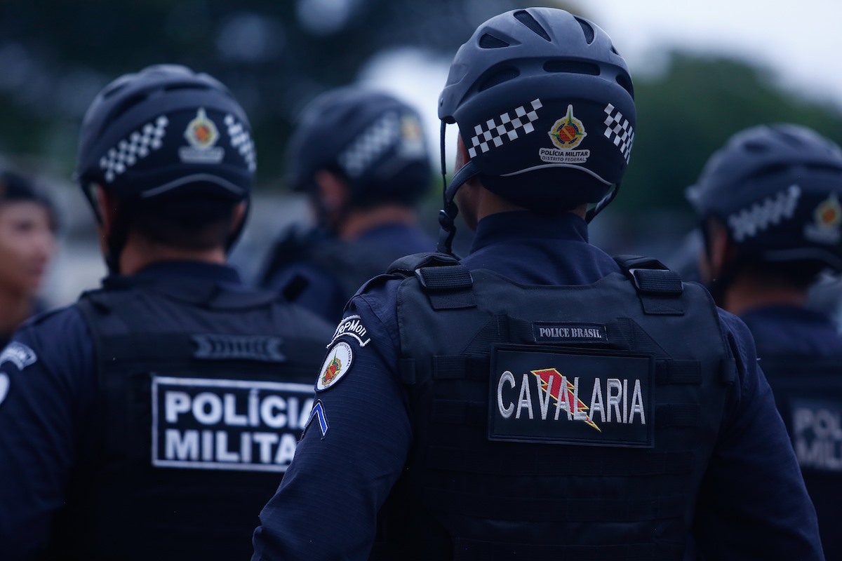 Entidade sai em defesa de PMs e questiona papel do GSI e da Abin no 8/1