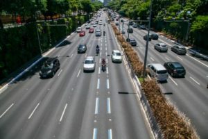 Faixa para moto em SP