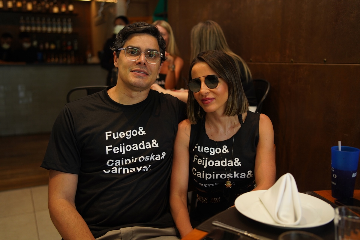 Fuego dá as boas-vindas ao Carnaval com feijoada animada - Metrópoles