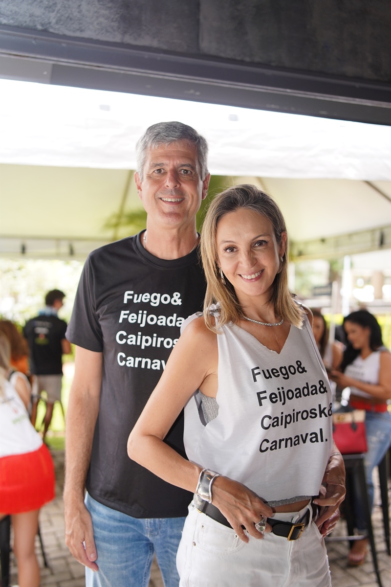 Fuego dá as boas-vindas ao Carnaval com feijoada animada - Metrópoles