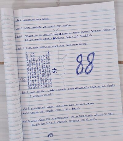 Caderno jovem preso ataque escola