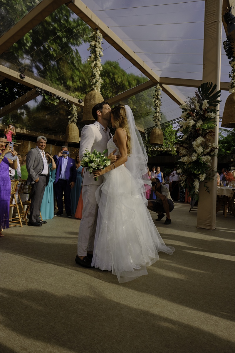 Casamento Ju Cunha Campos e Vitor de Vellasco Villela - Metrópoles