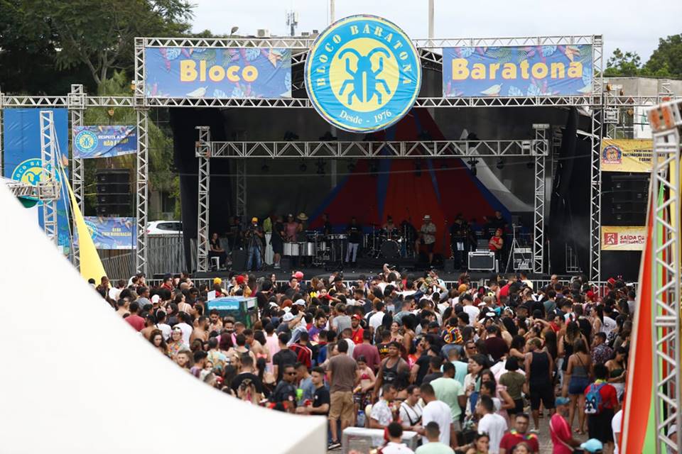 bloco de carnaval - metrópoles