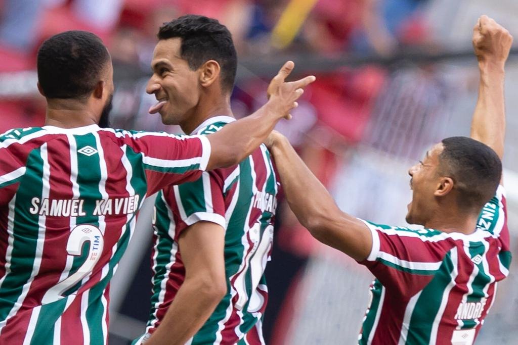 Paulo Henrique Ganso comemora gol contra Bangu