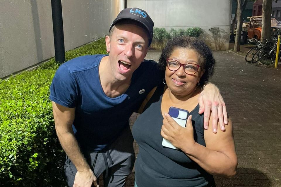 Vocalista do Coldplay visita bar em São Paulo - Metrópoles