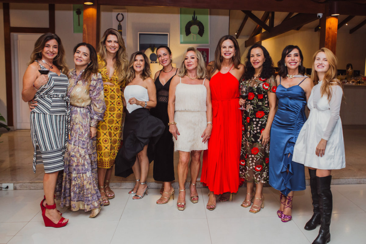 Maura Mendes, Silvana Chaves, Thaiene Fernandes, Lara Calaça, Andrea Cabreira, Arlete Egídio, Cláudia Salomão, Claudia Meireles, Cleucy Estevão, Lucila Pena