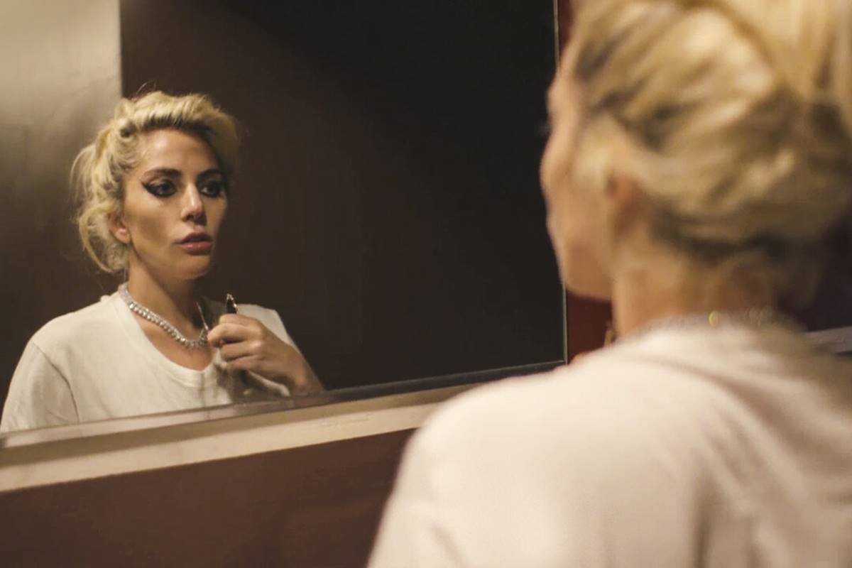 Imagem colorida de Lady Gaga, no documentário Gaga: Five Foot - Metrópoles 