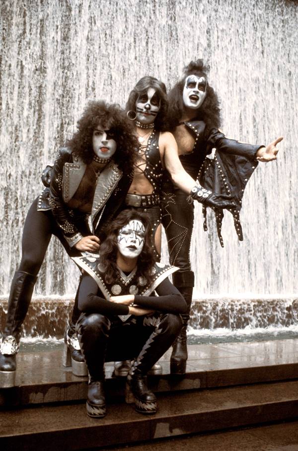 Paul STANLEU, Ace FREHLEY, Gene SIMMONS e Peter CRISS, do Kiss - Metrópoles