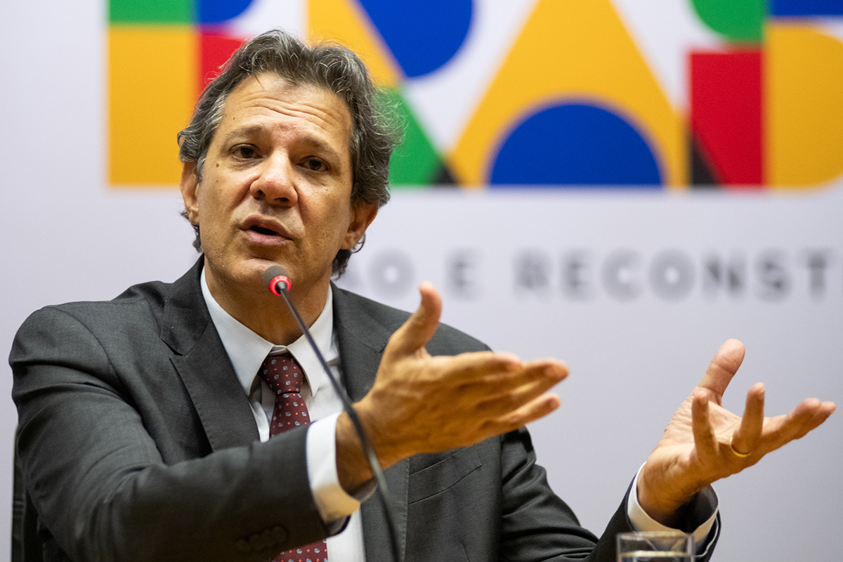 Corte de juros nos EUA impulsiona busca por investimentos de Haddad ...