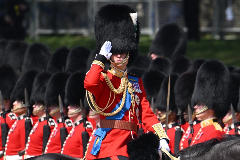 Príncipe William participa de ensaio para o Trooping the Colour - Metrópoles