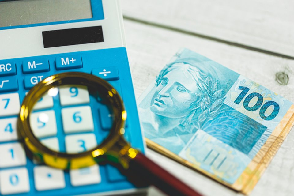 Além de taxar ricos, Brasil pode arrecadar mais e melhor
