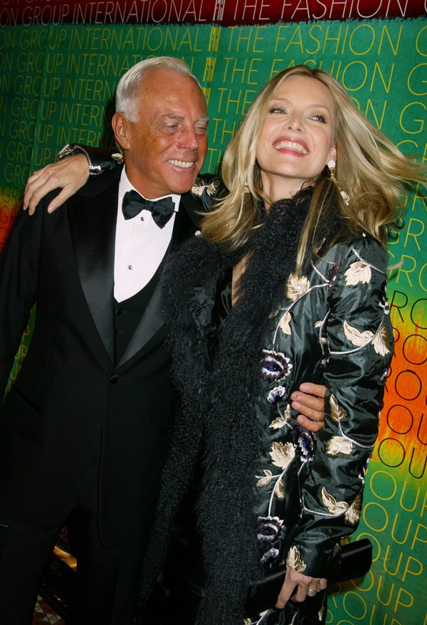 Giorgio Armani e Michelle Pfeiffer - Metrópoles