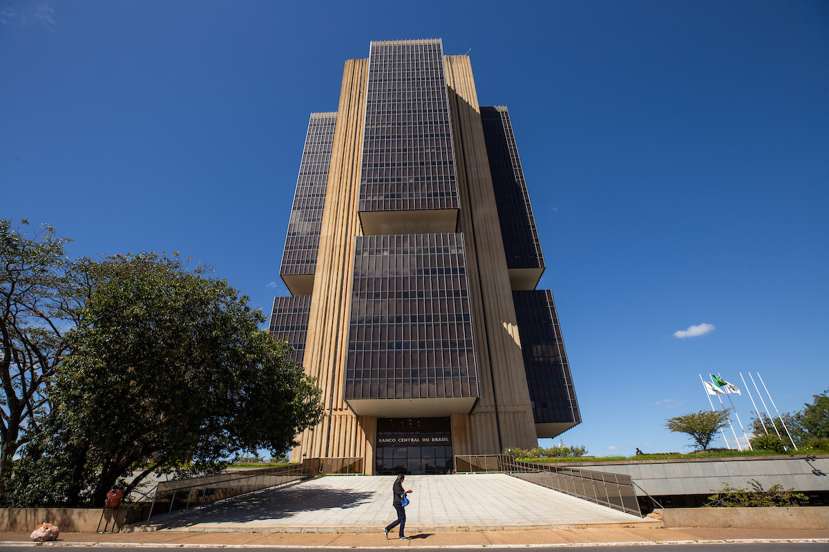 Governo Fecha Acordo Para Reestruturação De Carreiras Do Banco Central