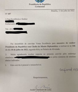 Convite para reunião com embaixadores na qual Jair Bolsonaro atacou urnas eletrônicas