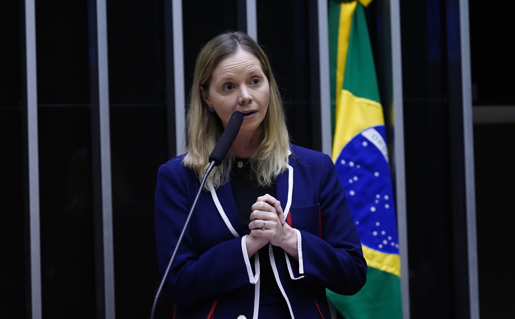 Sem-titulo-169 Senado pauta projeto que poderá beneficiar Eduardo Cunha, Arruda e Garotinho