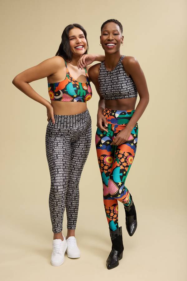 Modelos usam peças esportivas coloridas, com legging e top - Metrópoles